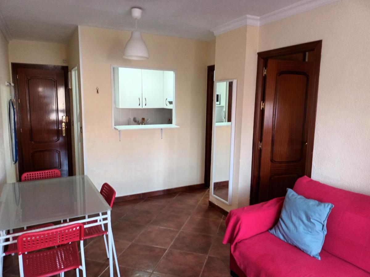 Apartamentos Vialia Sol Y Playa マラガ エクステリア 写真